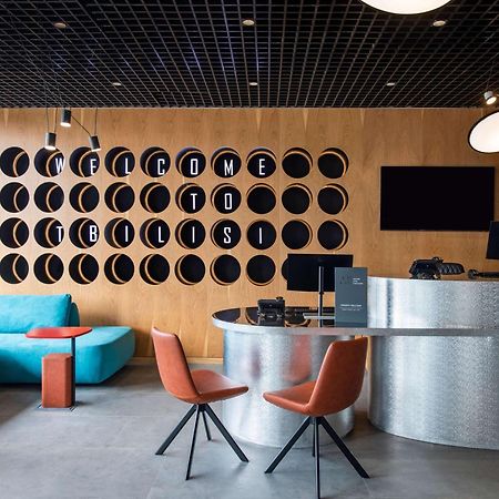Ibis Tbilisi Airport Hotell Eksteriør bilde